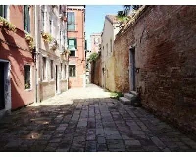 Biennale Flat Venise